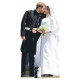 Figurine en carton Prince Harry et Meghan Royal Wedding Couple First Kiss 184 cm