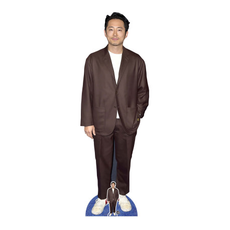 Figurine en carton taille réelle - Steven Yeun - Acteur Américain et Sud Coréen - Hauteur 177 cm