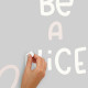 Sticker Mural Citation "Be a nice human" Sois un gentil humain